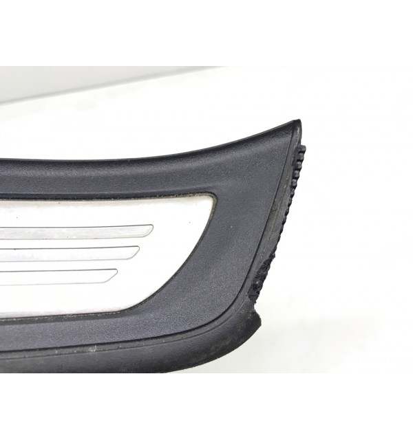 Накладка на порог бу для BMW 3 E90/E91/E92/E93 3.0 i,  2007 г.