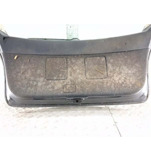 Крышка багажника бу для Toyota Avensis  2.0 TD,  2004 г.