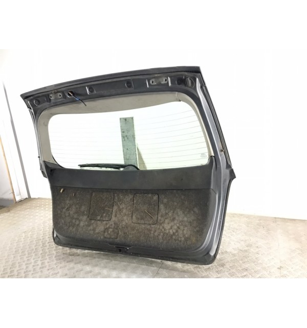 Крышка багажника бу для Toyota Avensis  2.0 TD,  2004 г.