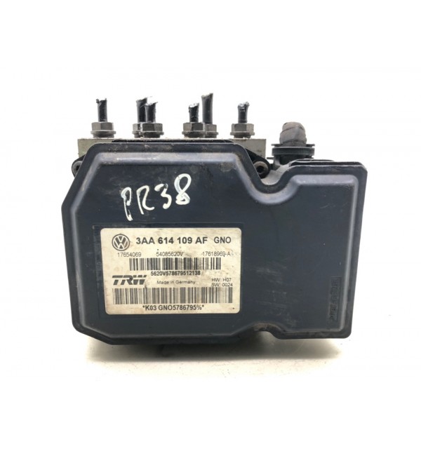 Блок ABS бу для Volkswagen Passat B7 2.0 TDi,  2012 г.