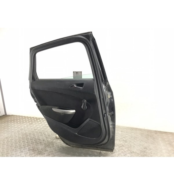 Дверь задняя правая бу для Opel Astra J 1.3 CDTi,  2011 г.