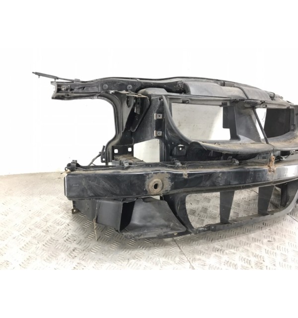 Панель передняя (телевизор) бу для BMW 3 E90/E91/E92/E93 2.0 i,  2005 г.
