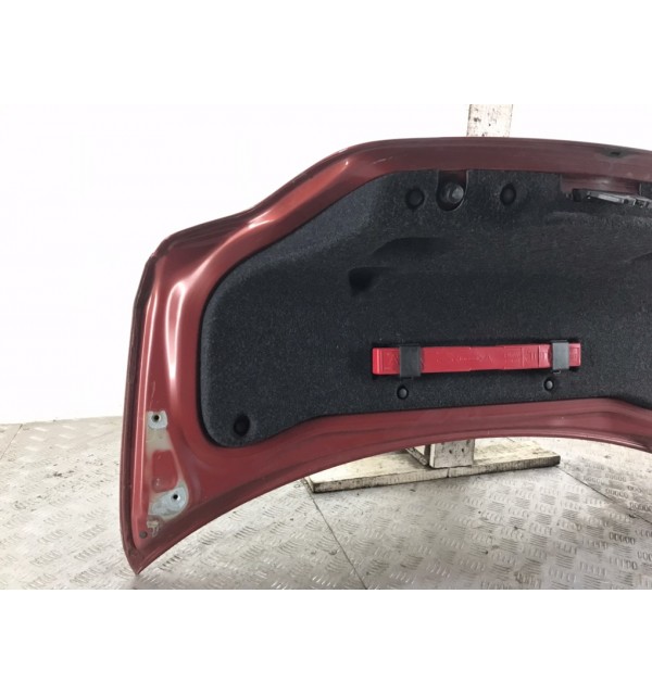 Крышка багажника бу для BMW 1 E87/E81/E82/E88 2.0 TD,  2010 г.