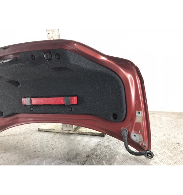 Крышка багажника бу для BMW 1 E87/E81/E82/E88 2.0 TD,  2010 г.