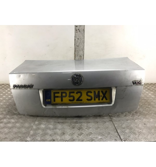 Крышка багажника бу для Volkswagen Passat B5 1.9 TDi,  2002 г.