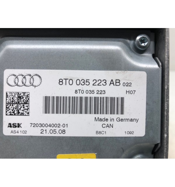 Усилитель музыкальный бу для Audi A4 B8 2.0 TDi,  2008 г.