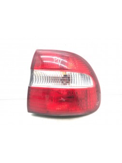 Фонарь задний правый бу для Volvo V40  1.9 DCi,  2003 г.