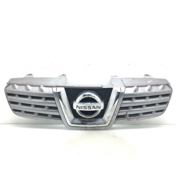 Решетка радиатора бу для Nissan Qashqai  1.5 DCi,  2009 г.