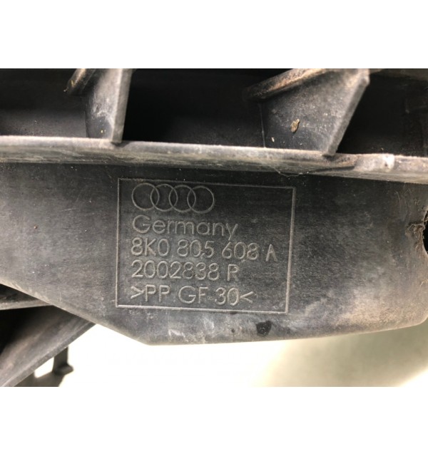 Крепление фары правой бу для Audi A4 B8 2.0 TDi,  2010 г.