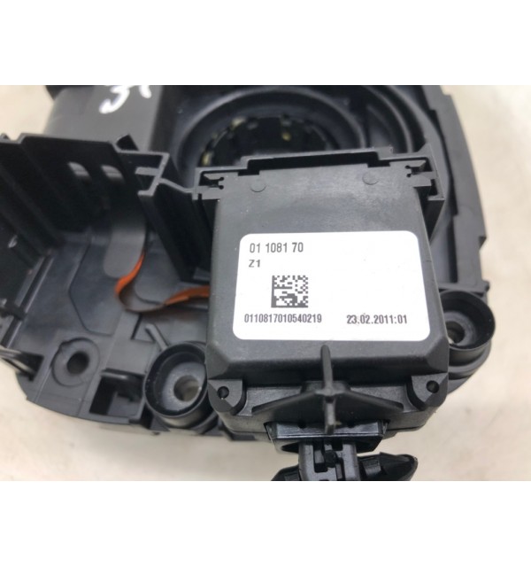 Переключатель подрулевой (стрекоза) бу для BMW 1 E87/E81/E82/E88 2.0 TD,  2011 г.