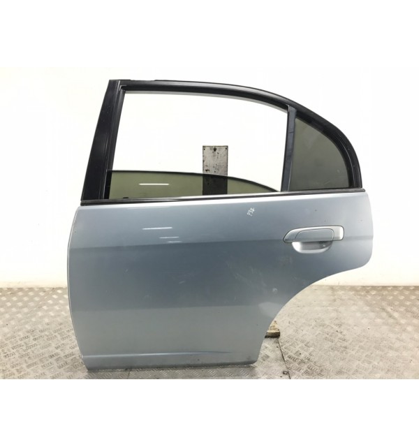Дверь задняя левая бу для Honda Civic 7 1.3 i,  2005 г.