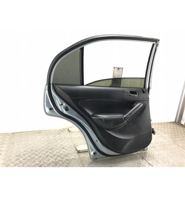 Дверь задняя левая бу для Honda Civic 7 1.3 i,  2005 г.