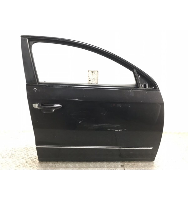 Дверь передняя правая бу для Volkswagen Passat B6 2.0 TDi,  2007 г.