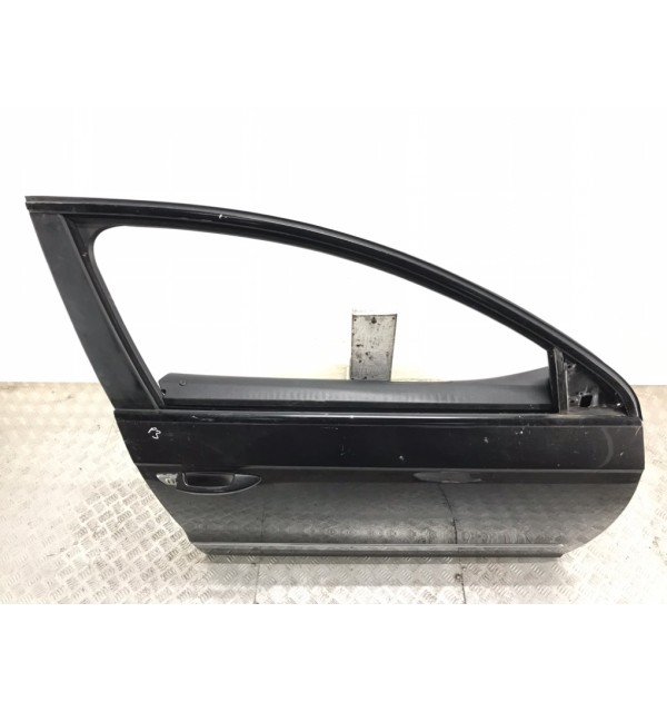 Дверь передняя правая бу для Volkswagen Passat B6 2.0 TDi,  2007 г.
