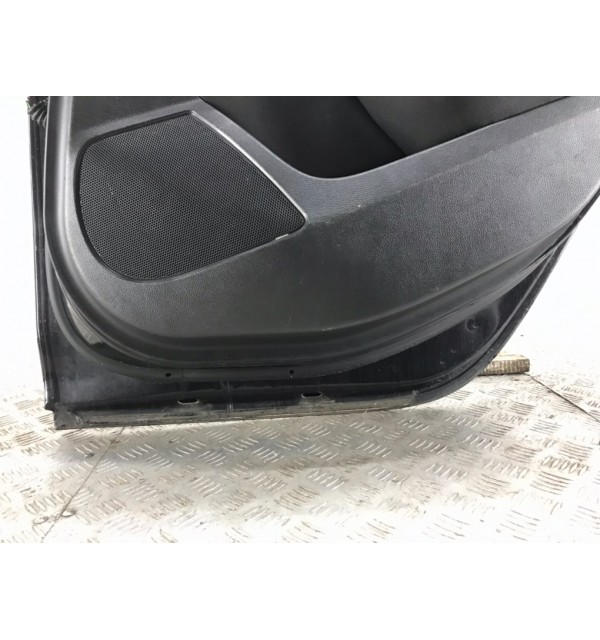 Дверь задняя правая бу для Opel Astra J 1.6 i,  2011 г.