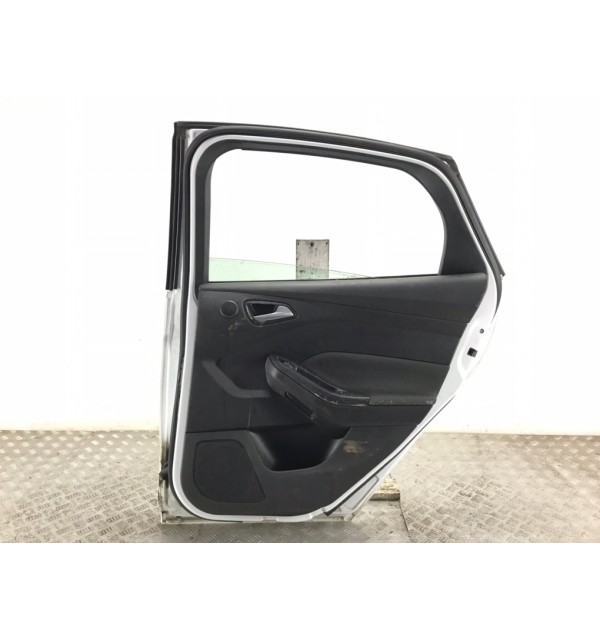 Дверь задняя правая бу для Ford Focus 3 1.6 TDi,  2013 г.