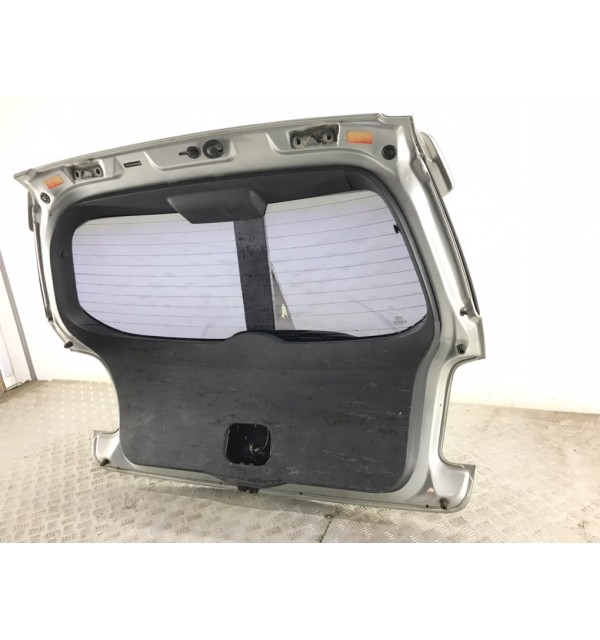 Крышка багажника бу для Toyota Auris  2.2 D,  2008 г.