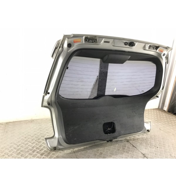 Крышка багажника бу для Toyota Auris  2.2 D,  2008 г.