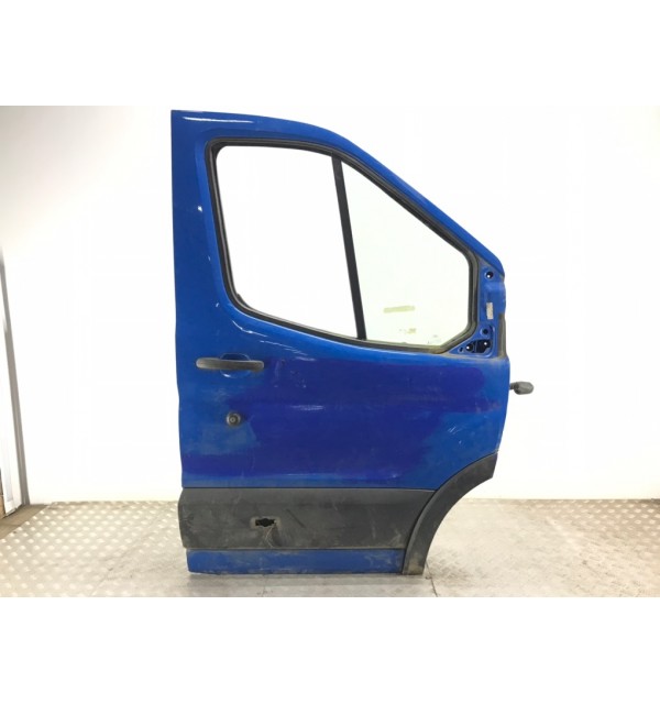 Дверь передняя правая бу для Ford Transit  2.2 TDCi,  2015 г.