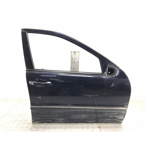 Дверь передняя правая бу для Mercedes C W203 2.2 CDi,  2005 г.