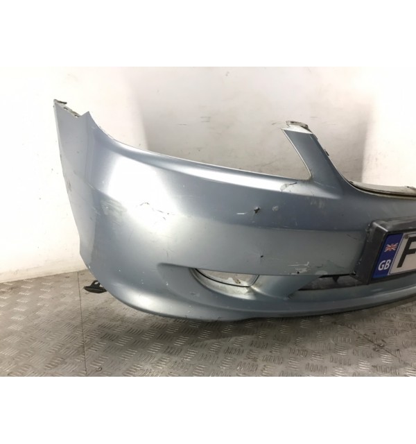 Бампер передний бу для Honda Civic 7 1.3 i,  2005 г.