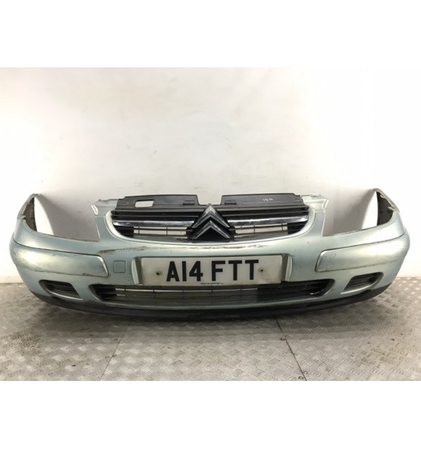 Бампер передний бу для Citroen C5  2.0 i,  2003 г.
