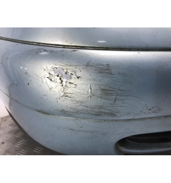 Бампер передний бу для Citroen C5  2.0 i,  2003 г.