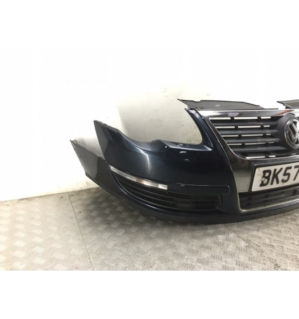 Бампер передний бу для Volkswagen Passat B6 1.9 TDi,  2007 г.