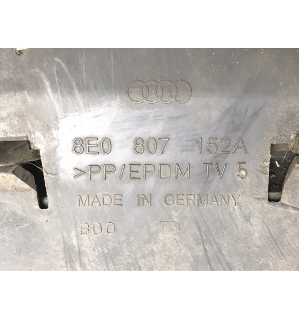 Бампер передний бу для Audi A4 B7 2.0 TDi,  2006 г.