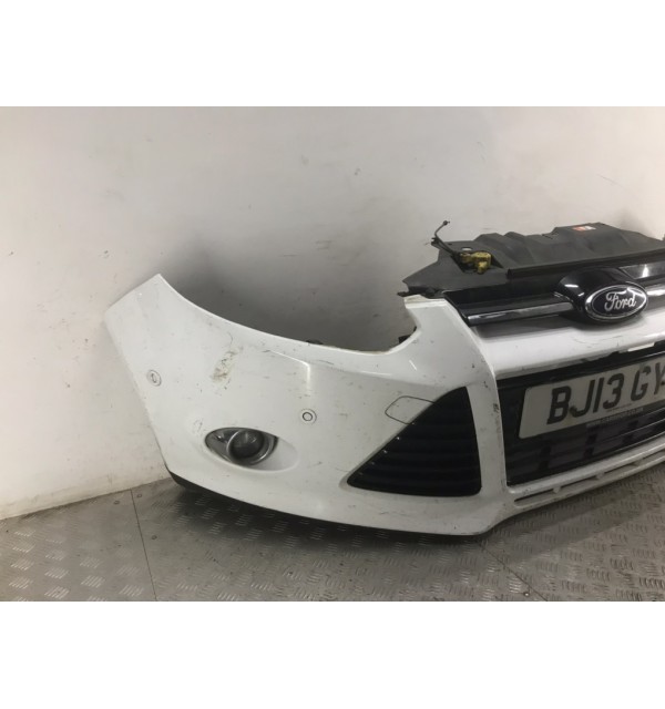 Бампер передний бу для Ford Focus 3 1.6 TDi,  2013 г.