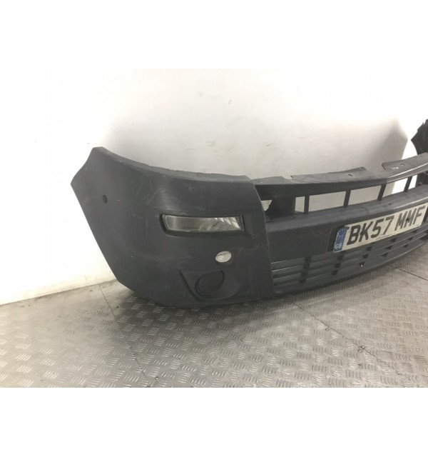 Бампер передний бу для Opel Movano  2.5 CDTi,  2007 г.