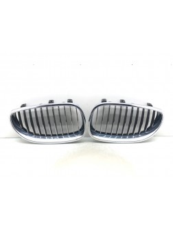Решетка радиатора бу для BMW 1 E87/E81/E82/E88 2.0 TD, 2011 г.