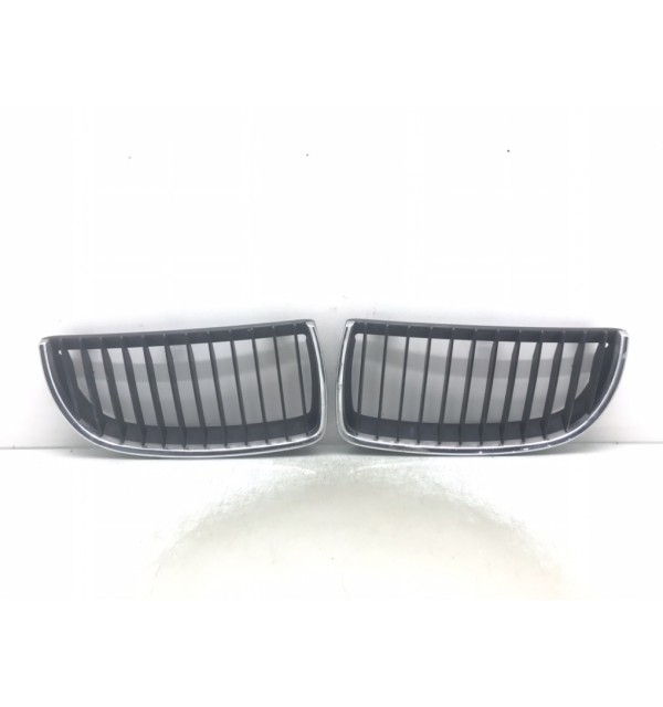 Решетка радиатора бу для BMW 3 E90/E91/E92/E93 2.0 TD,  2007 г.