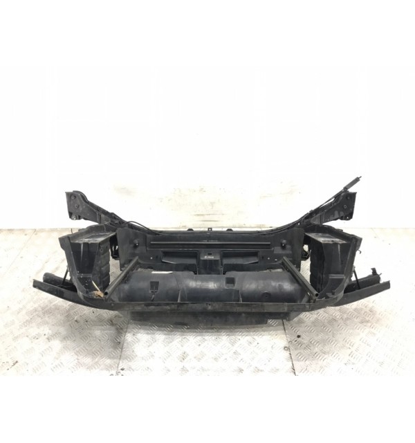 Панель передняя (телевизор) бу для BMW 3 E90/E91/E92/E93 2.0 TD,  2007 г.