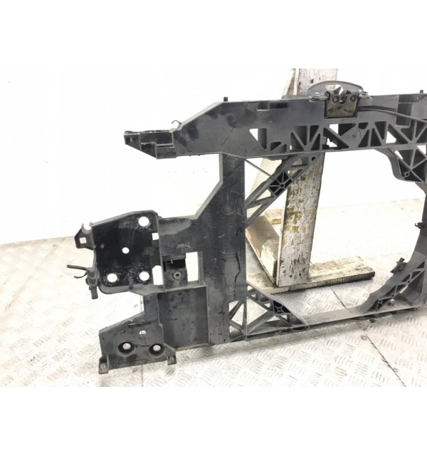 Панель передняя (телевизор) бу для Renault Grand Scenic 3 1.5 DCi,  2010 г.