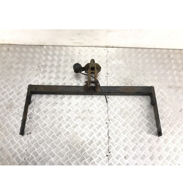 Прицепное устройство (фаркоп) бу для Volkswagen Passat B6 2.0 TDi,  2008 г.