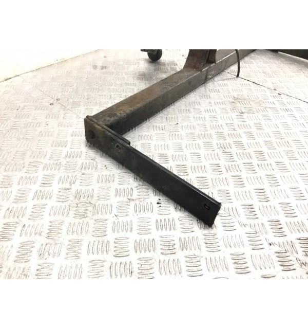 Прицепное устройство (фаркоп) бу для Volkswagen Passat B6 2.0 TDi,  2008 г.