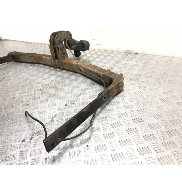 Прицепное устройство (фаркоп) бу для Ford Focus 3 1.6 TDi,  2013 г.