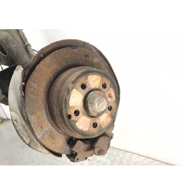 Балка подвески задняя бу для Volvo C70  2.0 Ti,  2000 г.