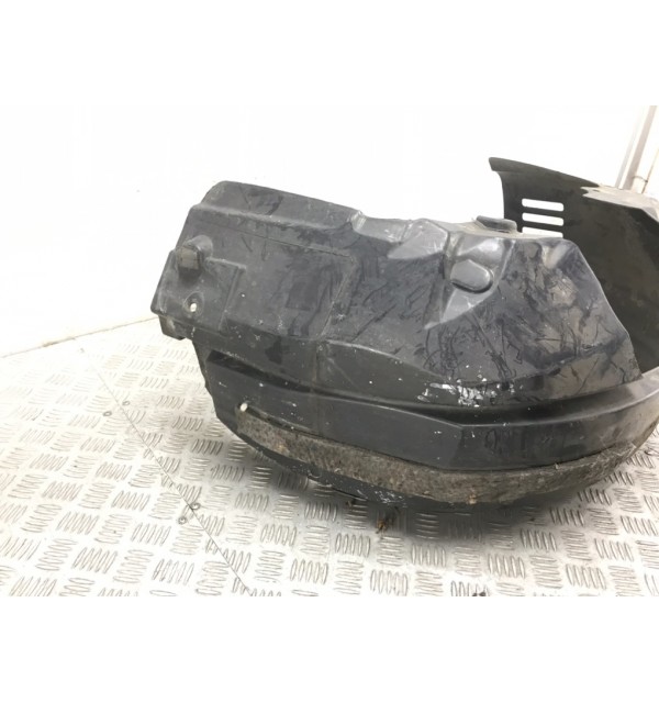 Защита арок передняя правая (подкрылок) бу для Ford Fiesta 6 1.5 TDCi,  2014 г.