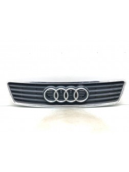 Решетка радиатора бу для Audi A6 C5 2.5 TDi,  2001 г.