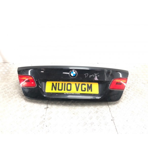 Крышка багажника бу для BMW 3 E90/E91/E92/E93 2.0 TD,  2010 г.