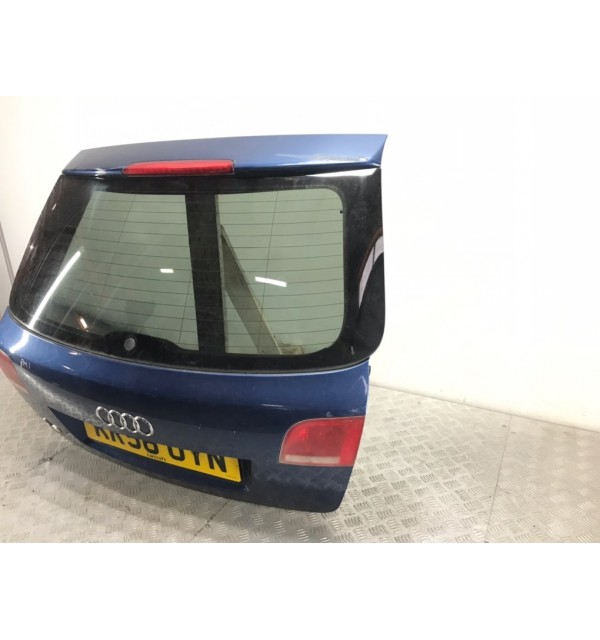 Крышка багажника бу для Audi A3 8P 1.9 TDi,  2006 г.