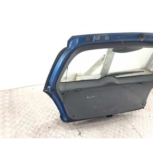 Крышка багажника бу для Kia Rio  1.5 CRDi,  2006 г.