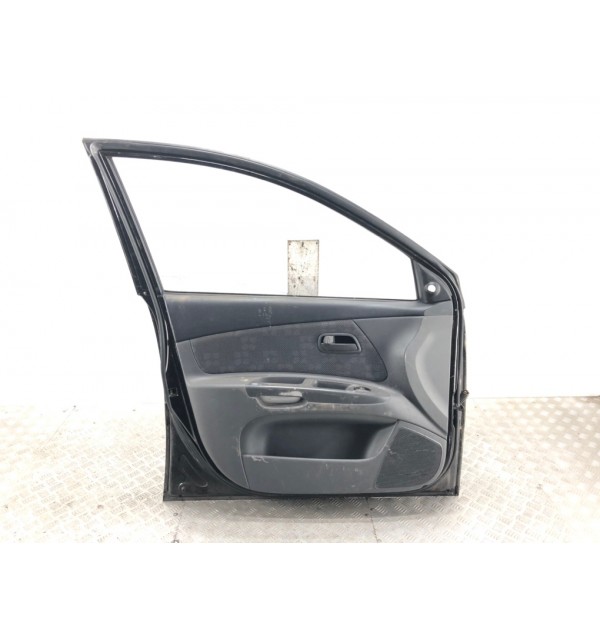Дверь передняя левая бу для Kia Rio  1.4 i,  2007 г.