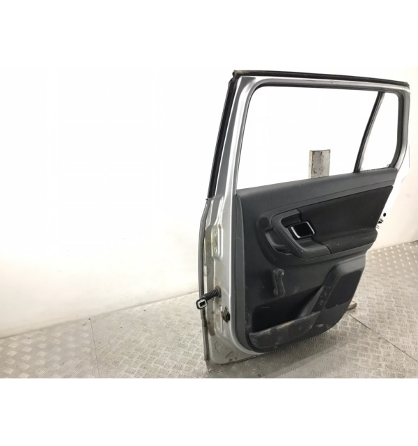 Дверь задняя правая бу для Skoda Fabia 2 1.6 TDi,  2010 г.