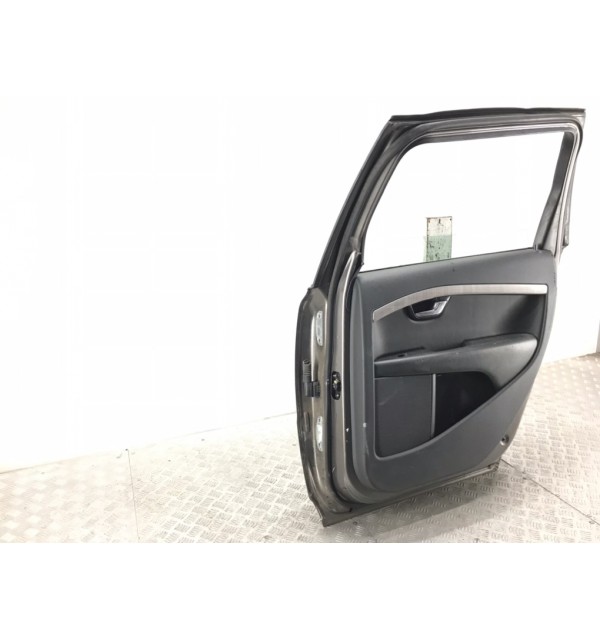 Дверь задняя правая бу для Volvo V70 3 2.0 D,  2010 г.