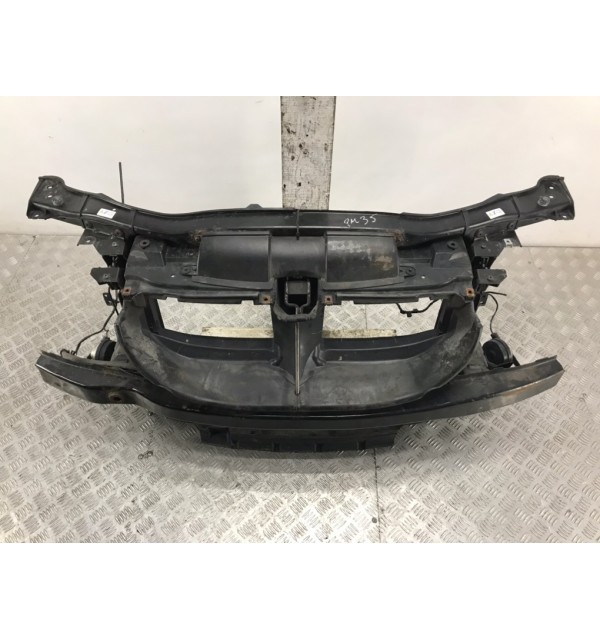 Панель передняя (телевизор) бу для BMW 3 E90/E91/E92/E93 2.0 TD,  2010 г.