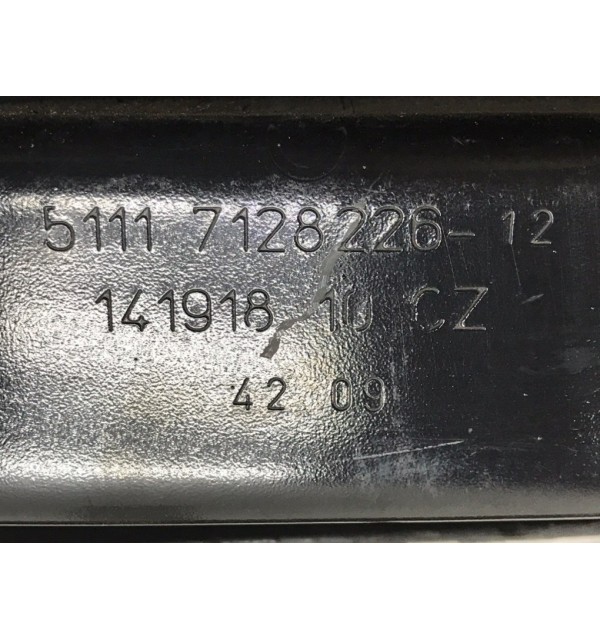 Панель передняя (телевизор) бу для BMW 3 E90/E91/E92/E93 2.0 TD,  2010 г.