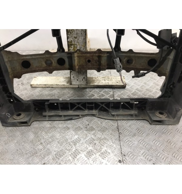 Панель передняя (телевизор) бу для Mazda 6   2.2 CDTi,  2011 г.